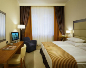 Отель Design Merrion Hotel  Прага